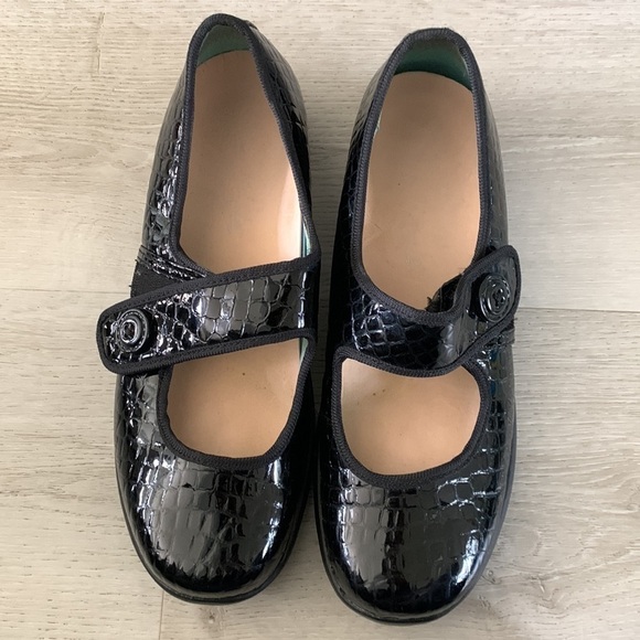 APEX MARY JANE DIABETIC STYLE SHOE Leather 9M black patent croc style textured - Picture 2 of 9